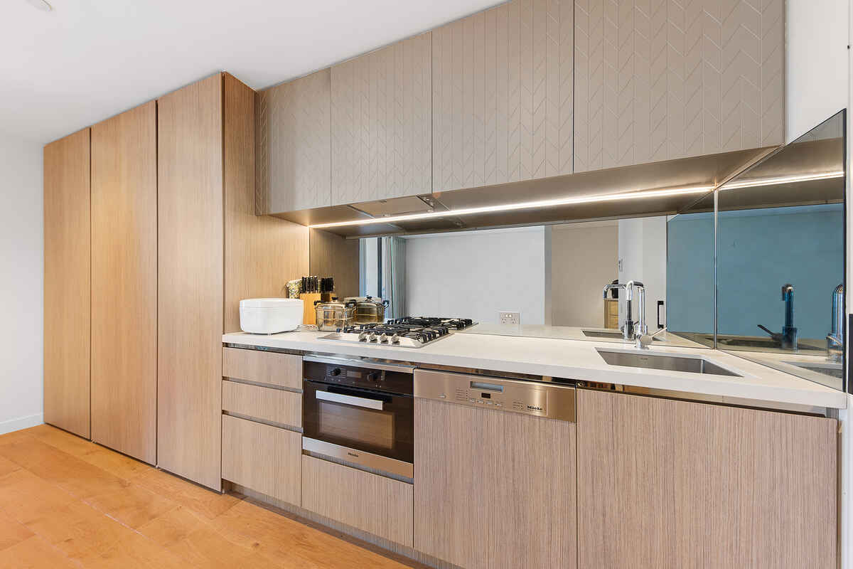 1015/225 Pacific Highway North Sydney 1015/225 Pacific Highway North Sydney