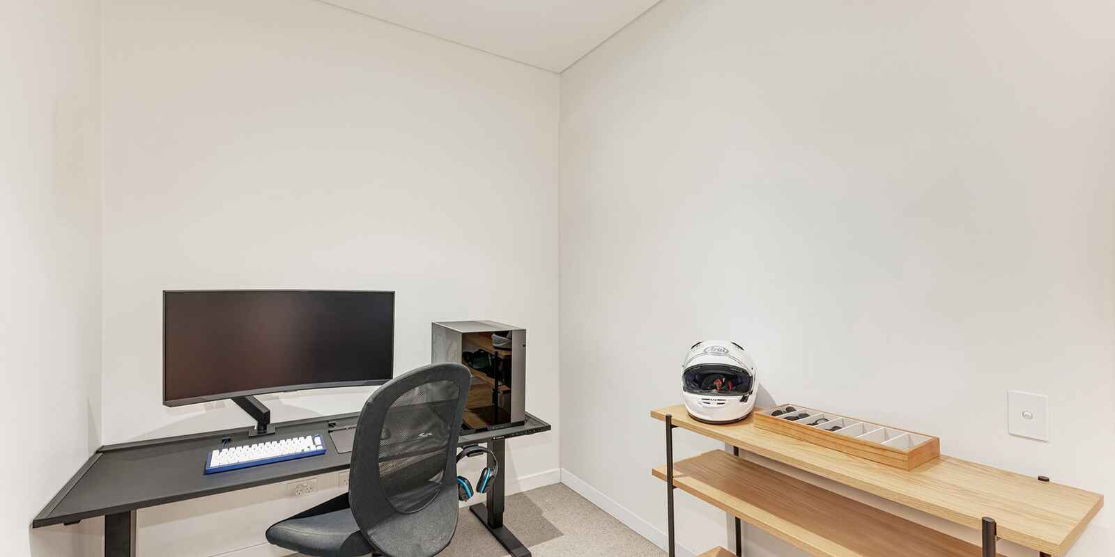 1015/225 Pacific Highway North Sydney