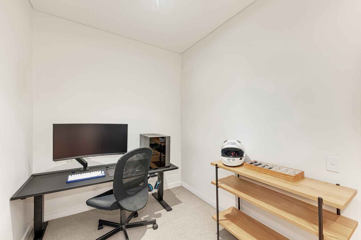 1015/225 Pacific Highway North Sydney