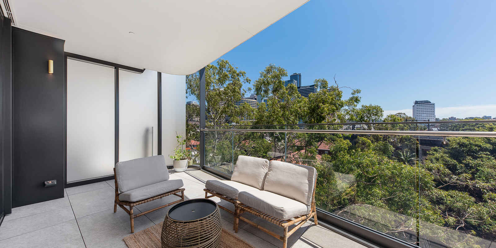 504/61 Lavender Street Milsons Point