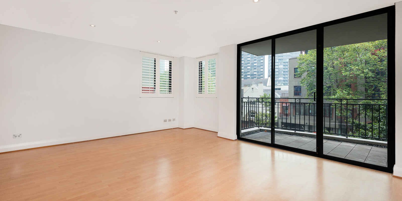 31/237 Miller Street North Sydney