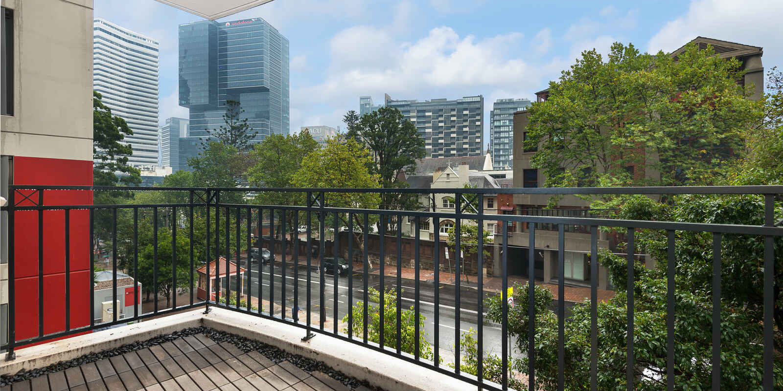 31/237 Miller Street North Sydney