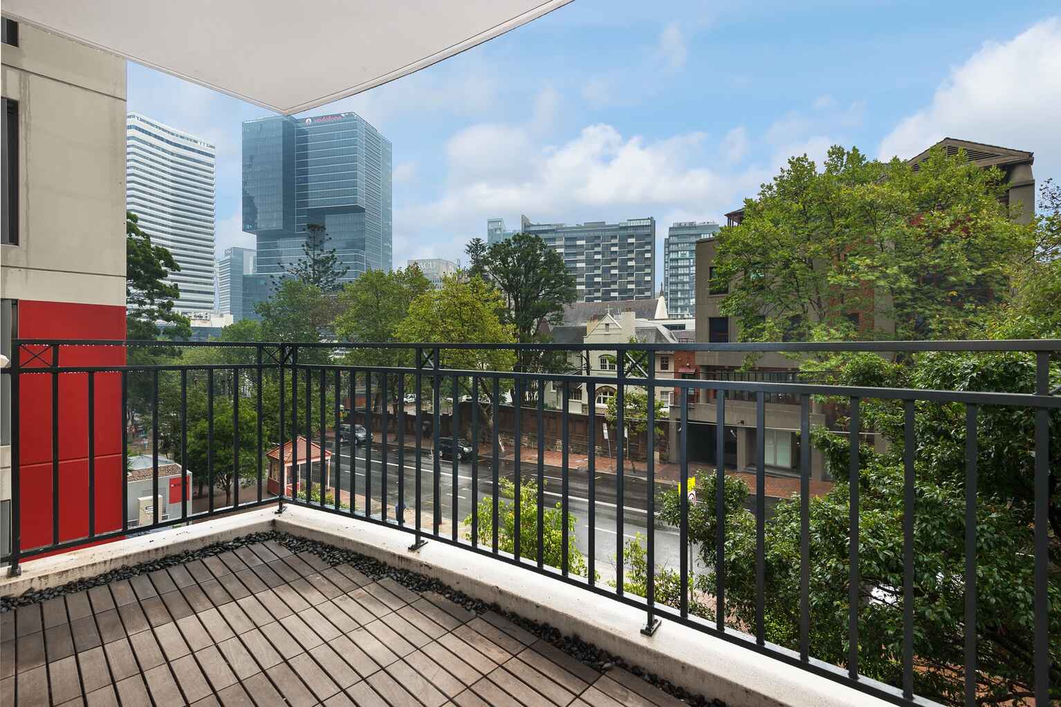 31/237 Miller Street North Sydney