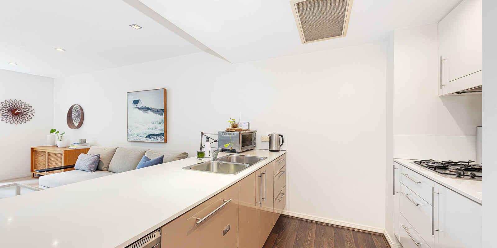 402/88 Berry Street North Sydney
