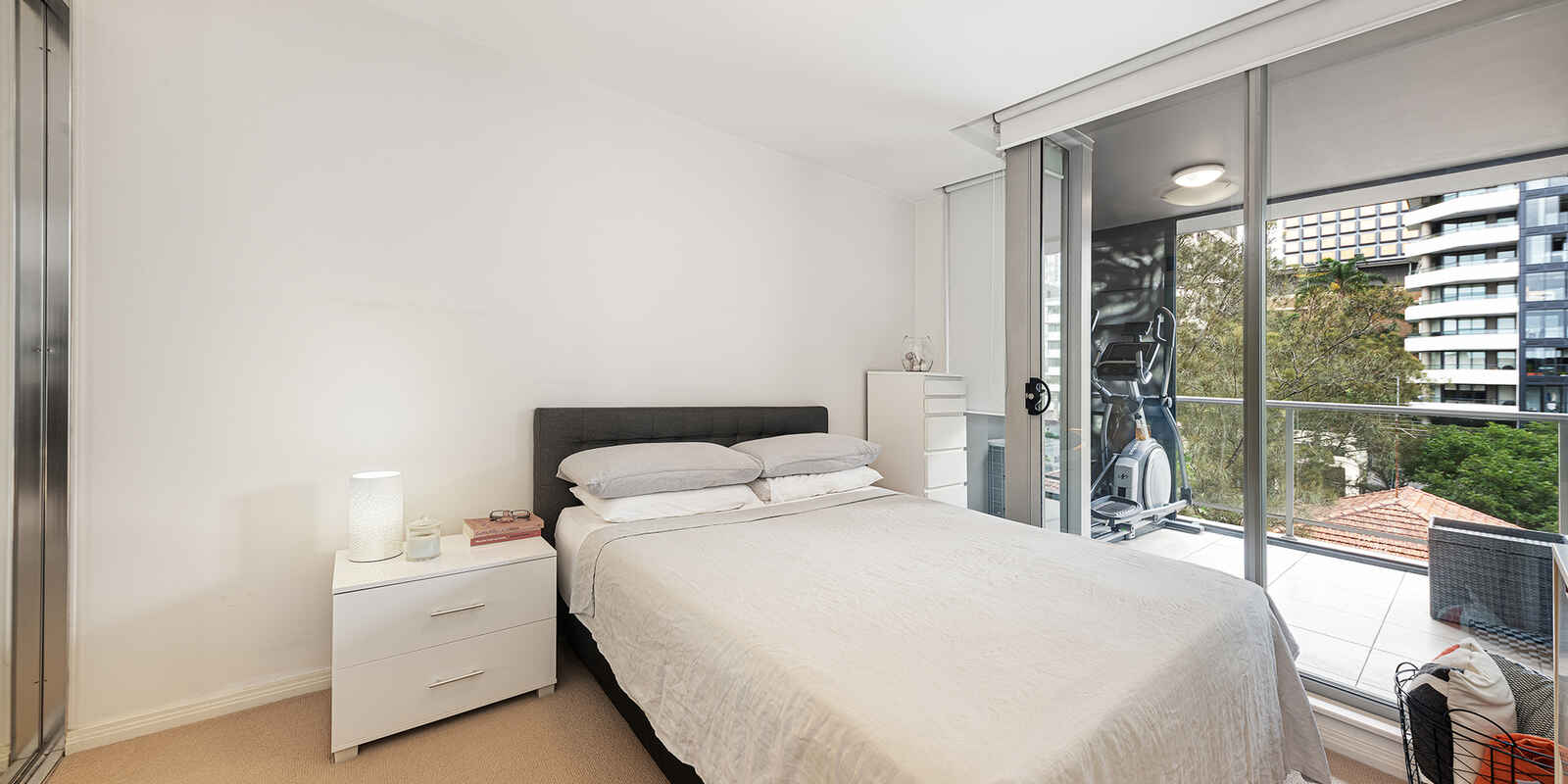 402/88 Berry Street North Sydney