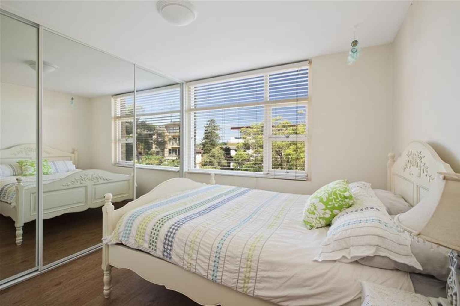 9/4 Clifford Street Mosman
