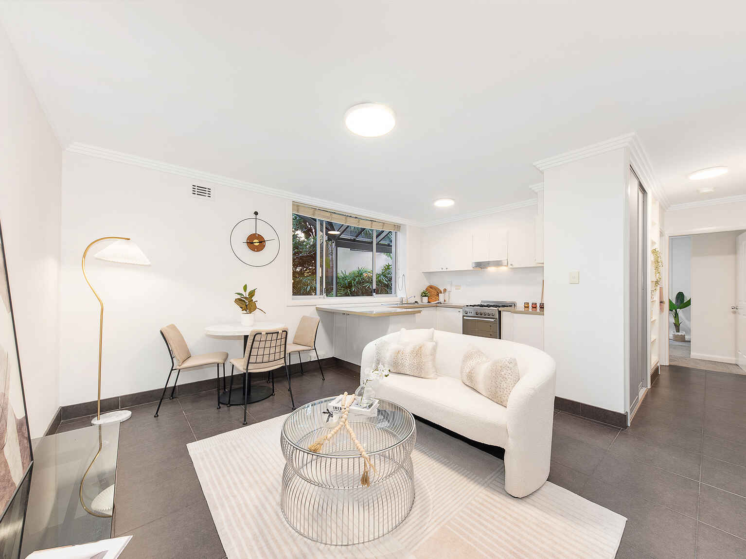 2/27B Elamang Avenue Kirribilli
