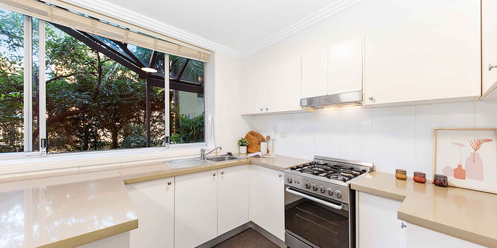 2/27B Elamang Avenue Kirribilli 2/27B Elamang Avenue Kirribilli