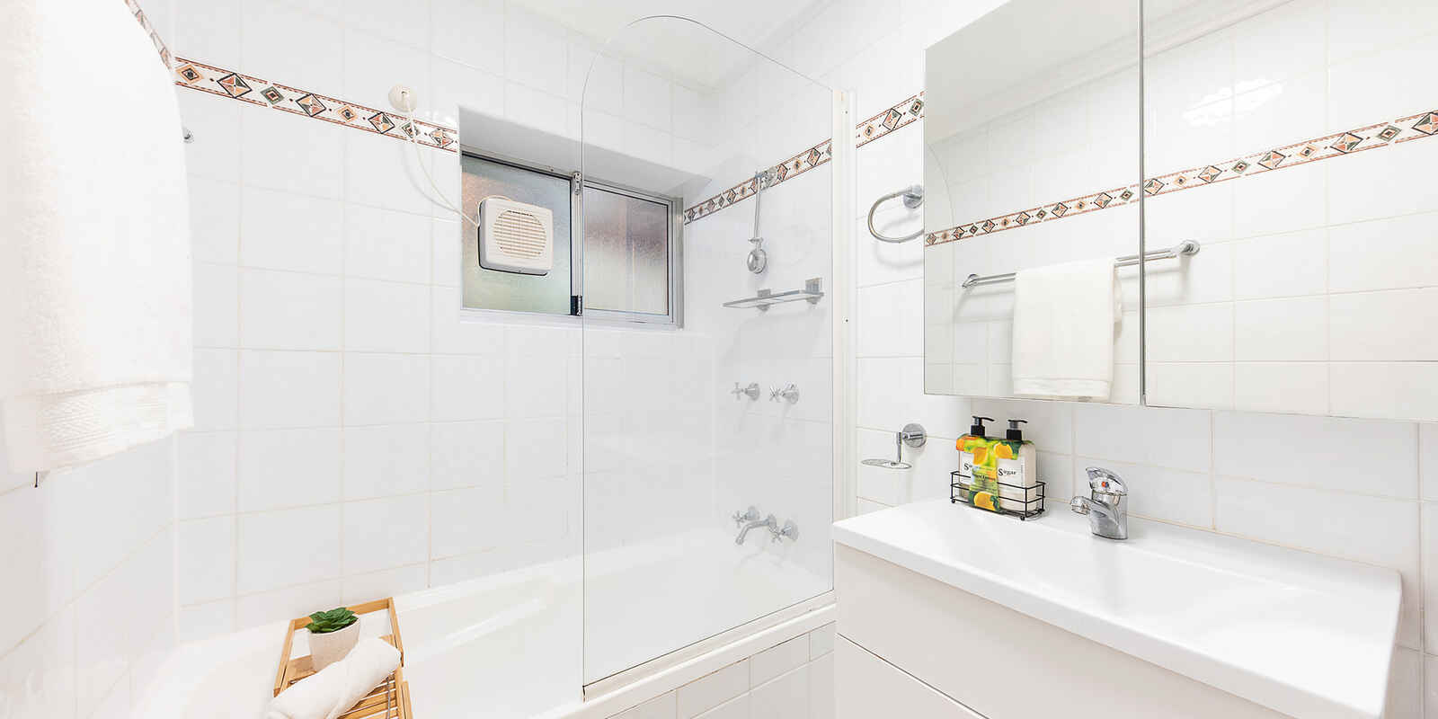 2/27B Elamang Avenue Kirribilli 2/27B Elamang Avenue Kirribilli