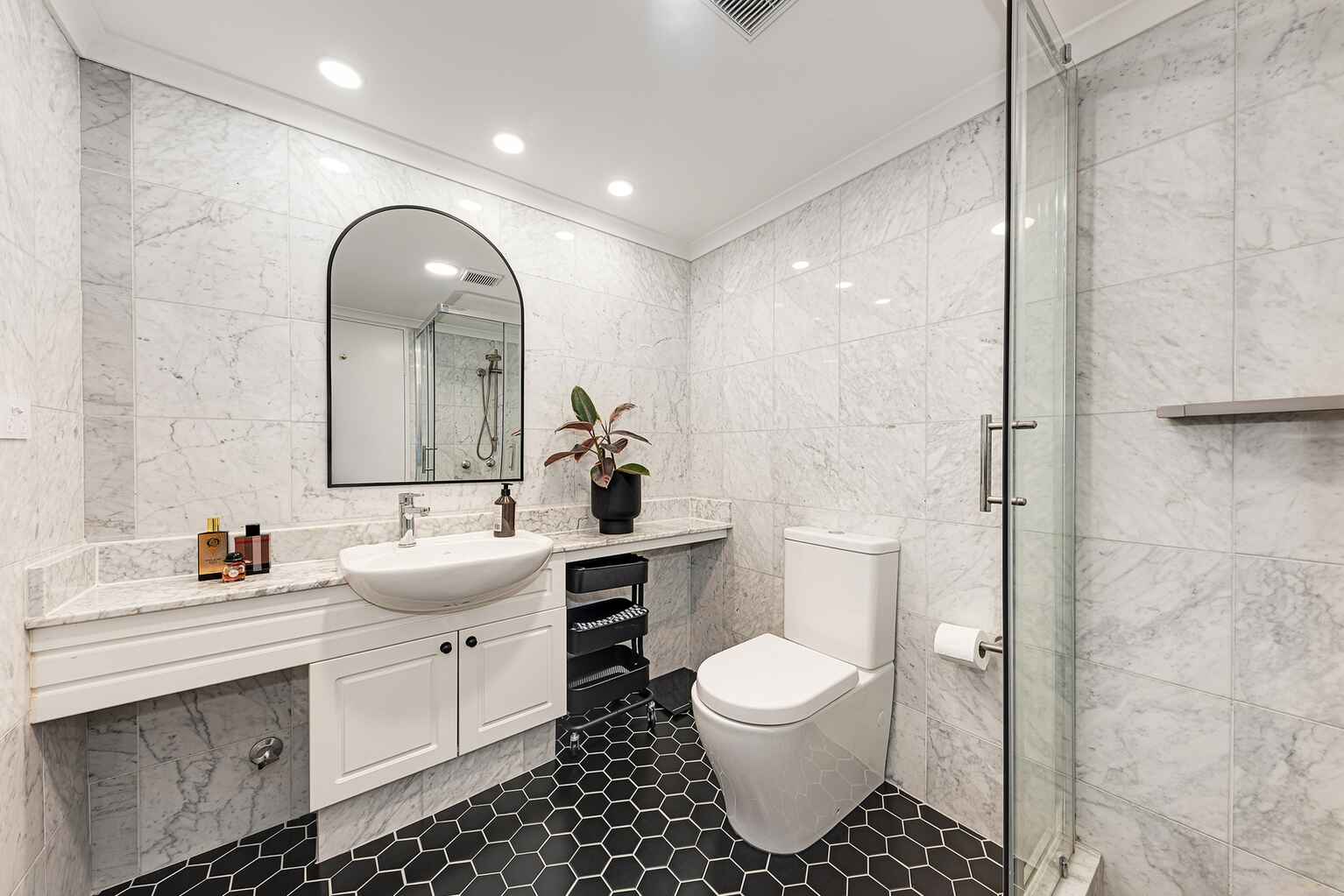 37/191-195 Walker Street North Sydney