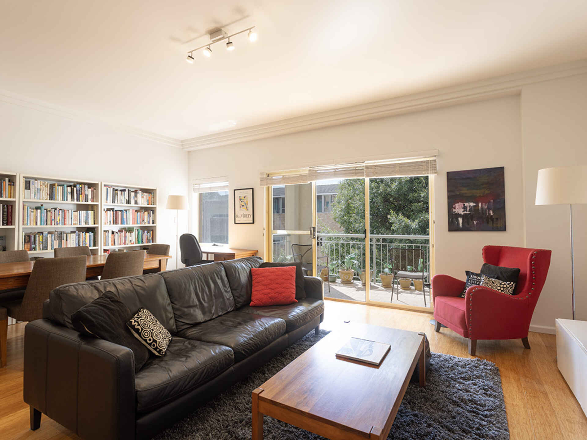 11/267 Miller Street North Sydney