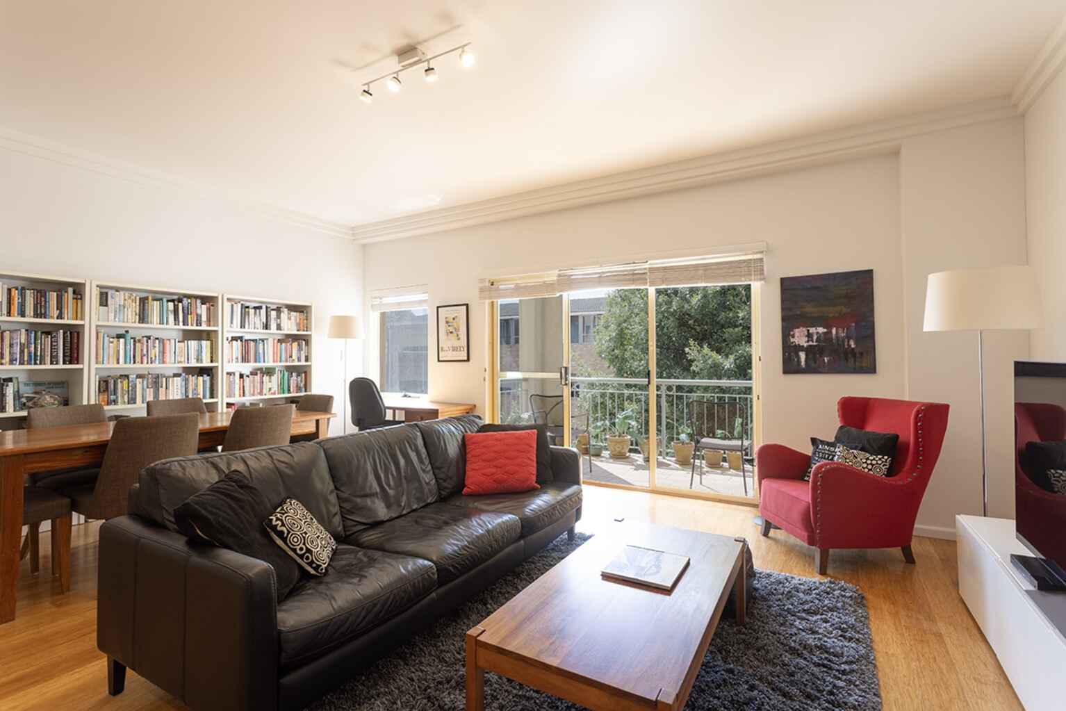 11/267 Miller Street North Sydney 11/267 Miller Street North Sydney