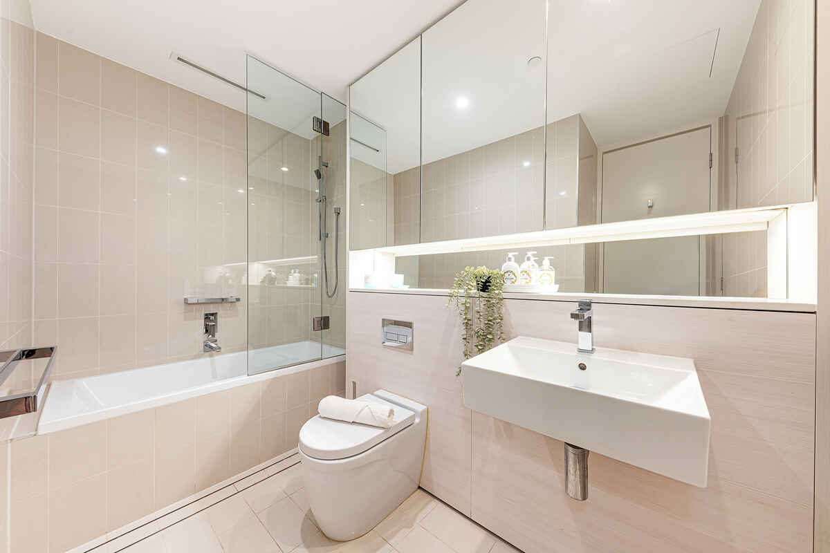 1615/211 Pacific Highway North Sydney 1615/211 Pacific Highway North Sydney