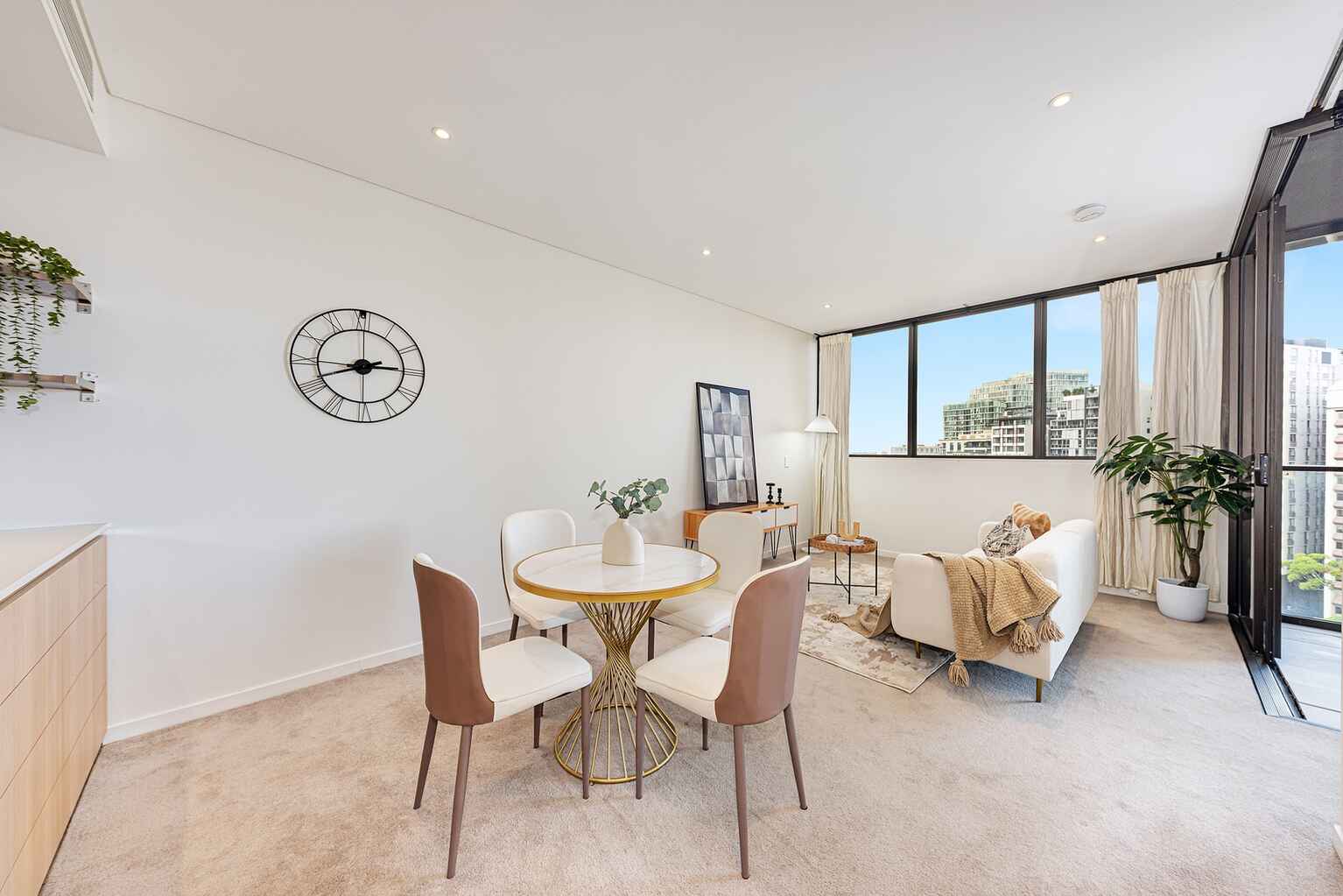 1615/211 Pacific Highway North Sydney