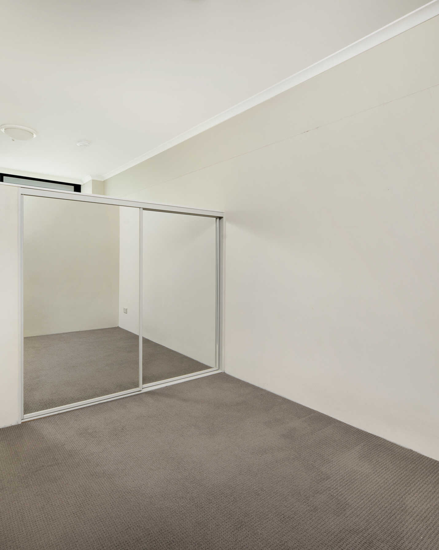 55/237 Miller Street North Sydney, Sydney - Thumbnail 5