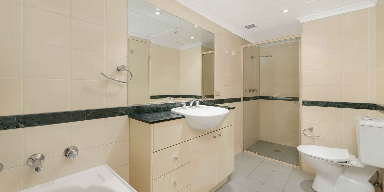 55/237 Miller Street North Sydney