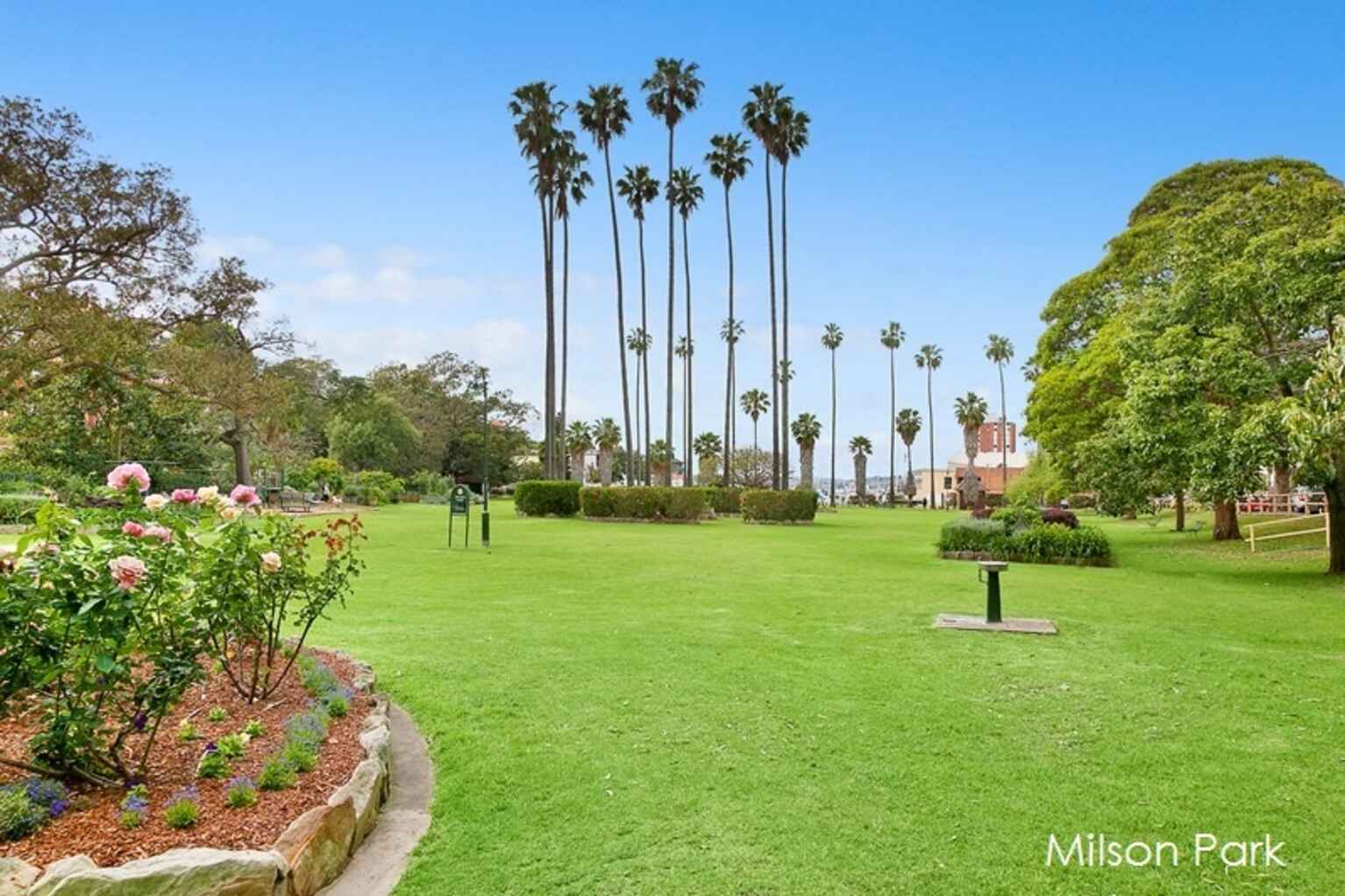 2/27B Elamang Avenue Kirribilli