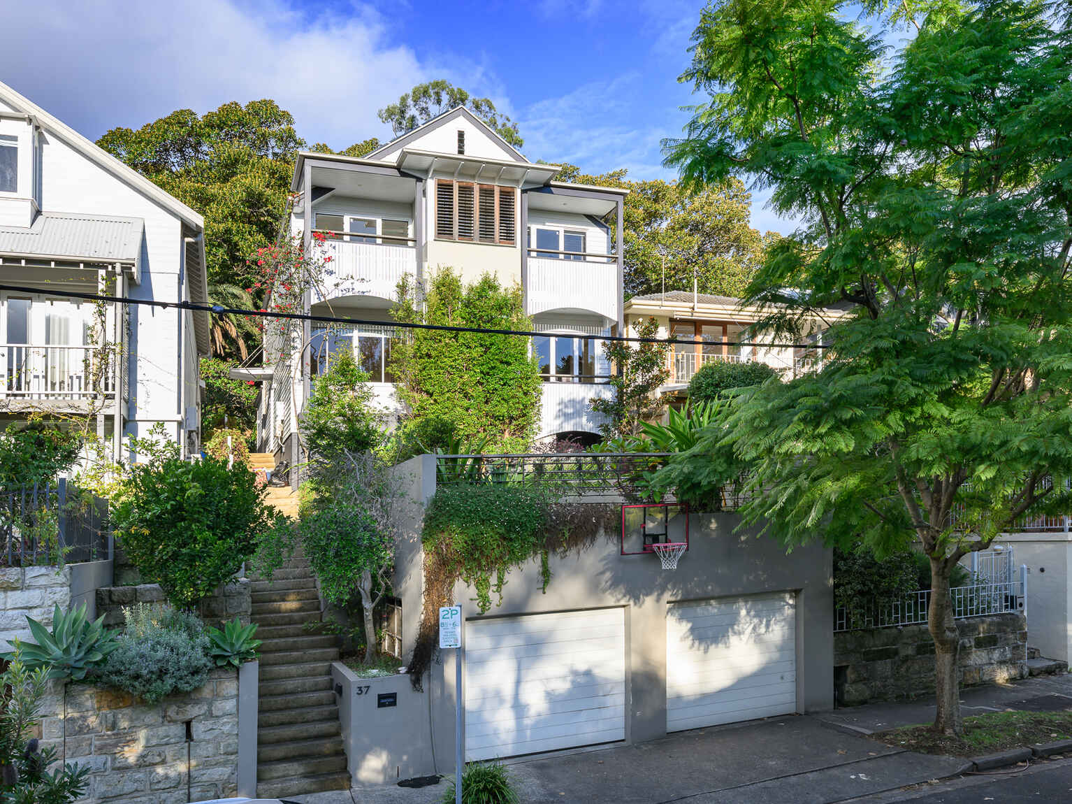 37 Bank Street North Sydney