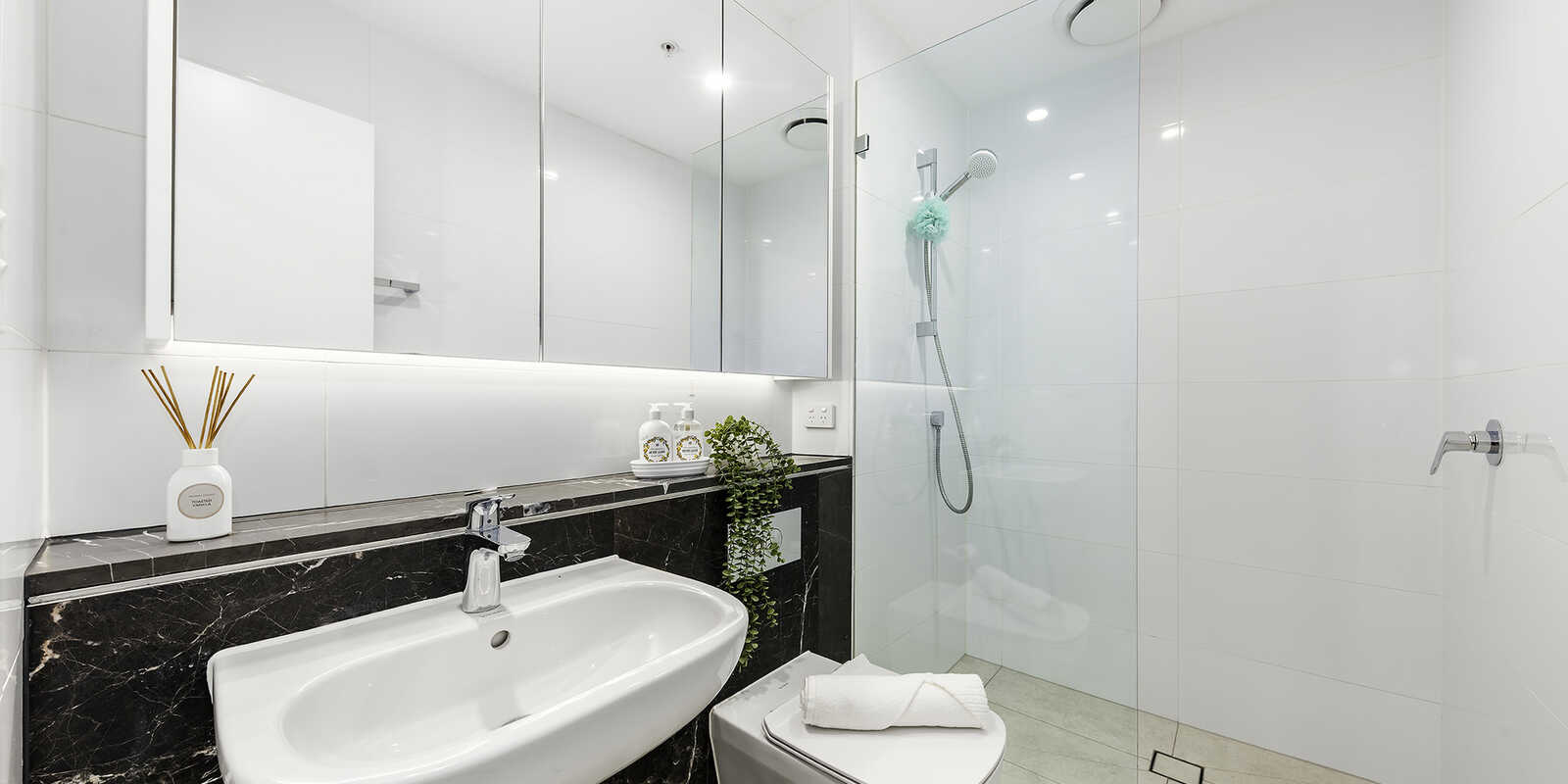 304/231 Miller Street North Sydney 304/231 Miller Street North Sydney