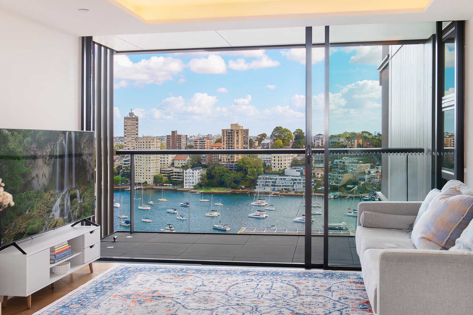 406/88 Alfred Street South Milsons Point 406/88 Alfred Street South Milsons Point
