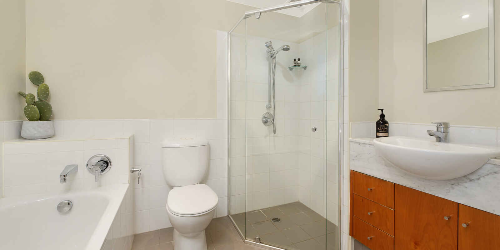 2502/79-81 Berry Street North Sydney