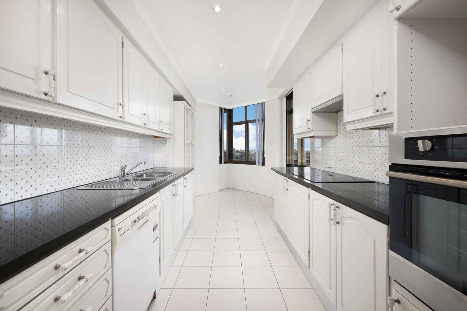 73/171 Walker Street North Sydney