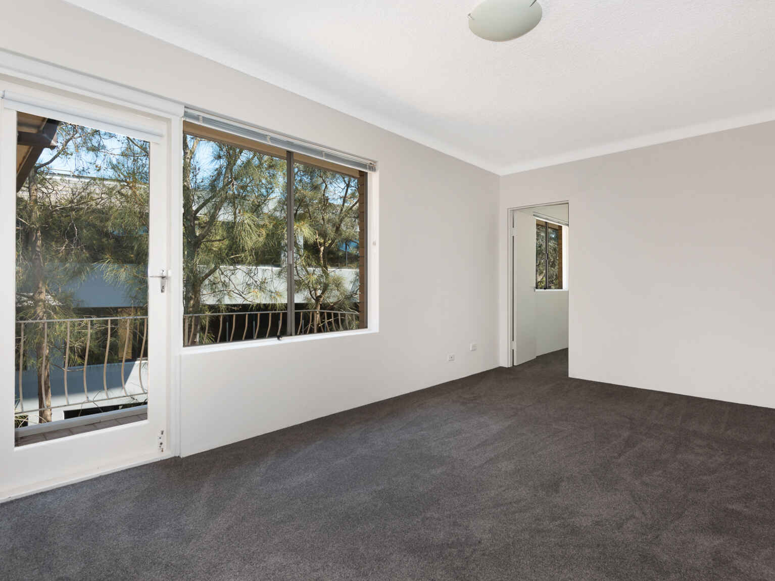 13/137 Belmont Road Mosman