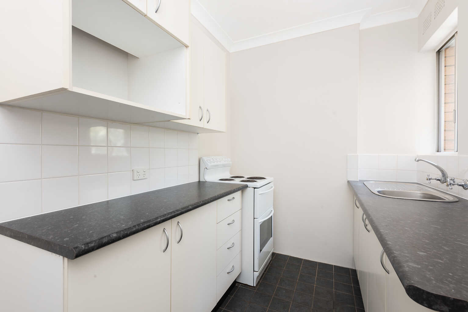 13/137 Belmont Road Mosman