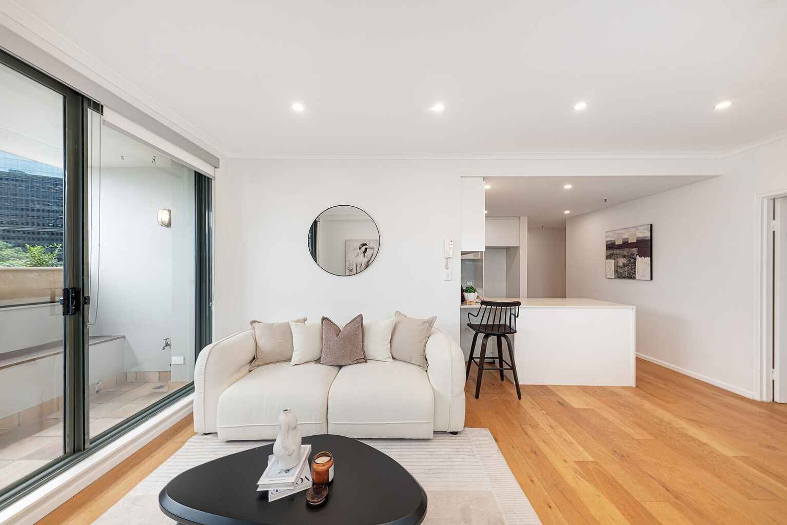 205/2-10 Mount Street North Sydney 205/2-10 Mount Street North Sydney