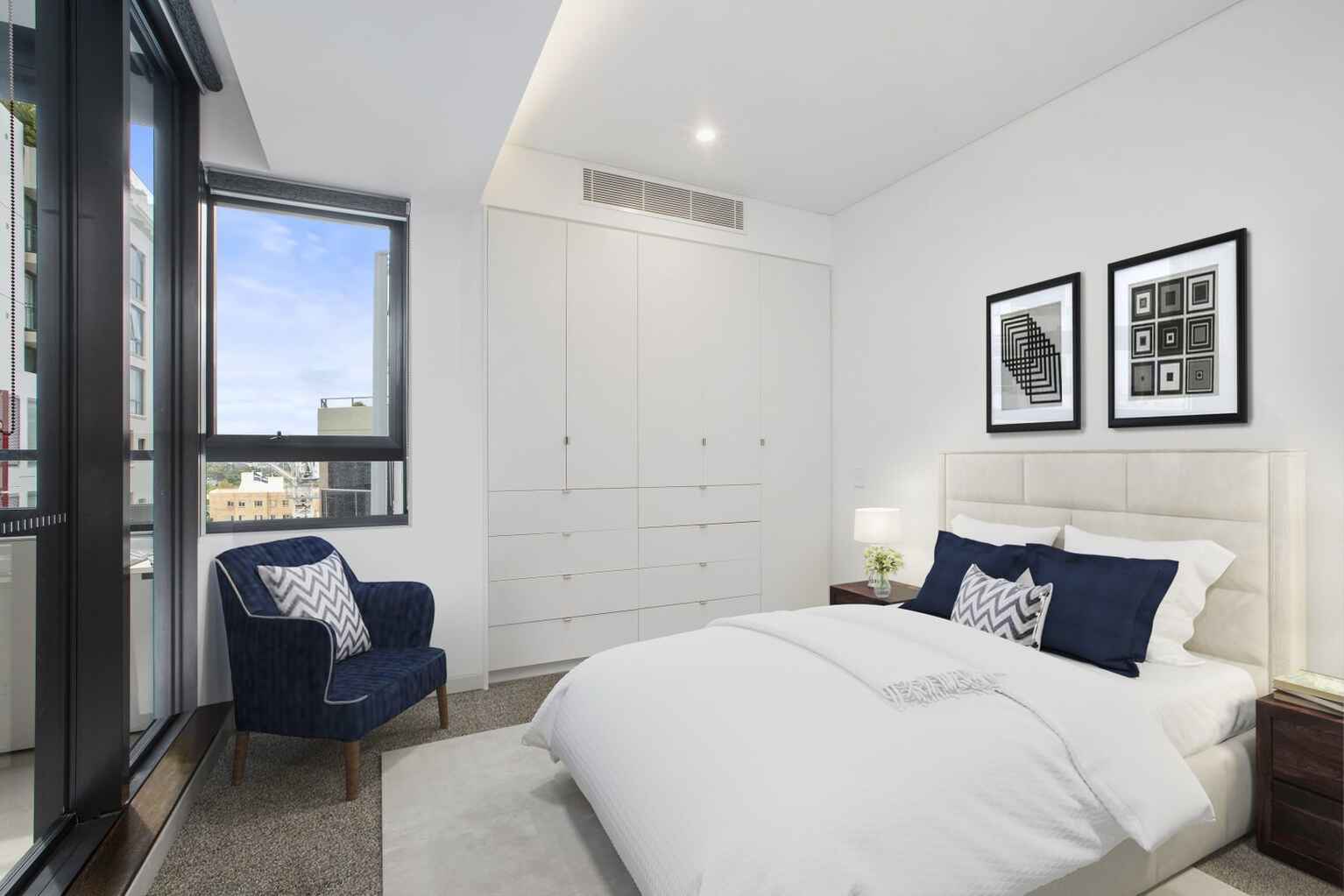 1001/229 Miller Street North Sydney