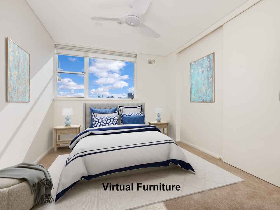 93/21 East Crescent McMahons Point
