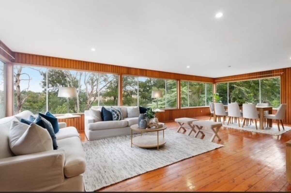 55 Deepwater Road Castle Cove