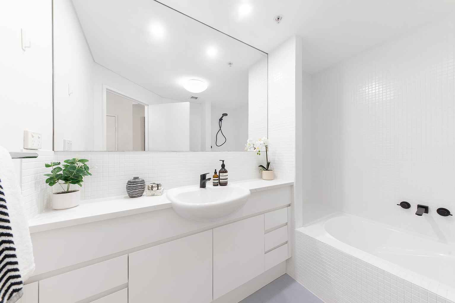 807/26 Napier Street North Sydney