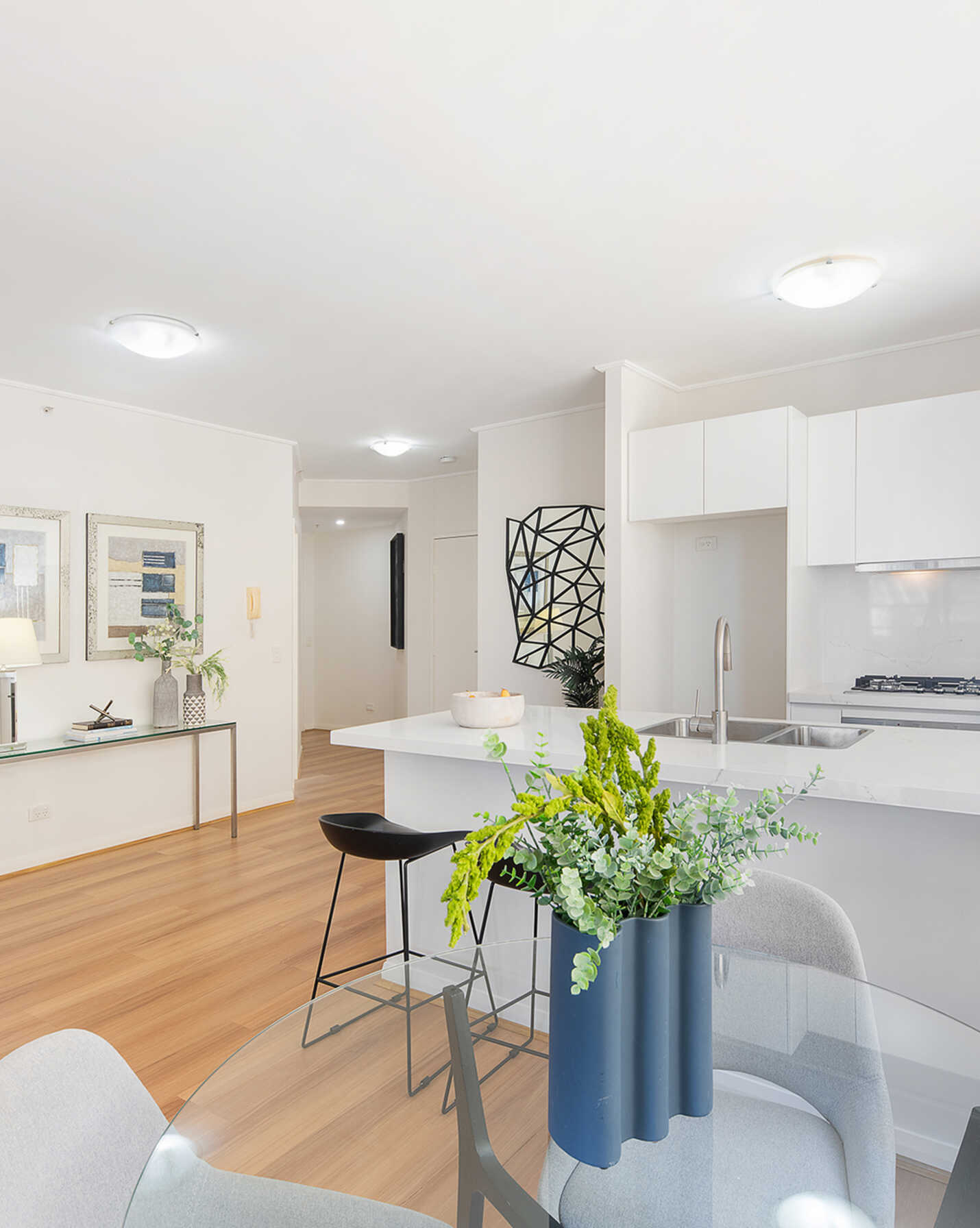 807/26 Napier Street North Sydney, Sydney - Image 1