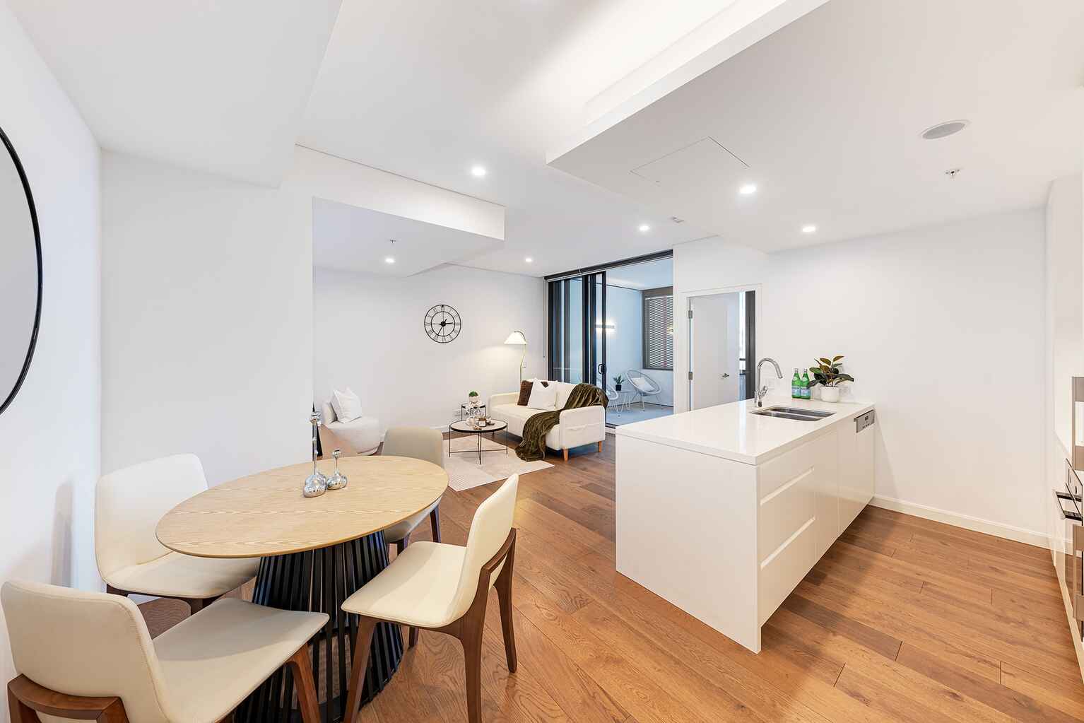 1201/229 Miller Street North Sydney