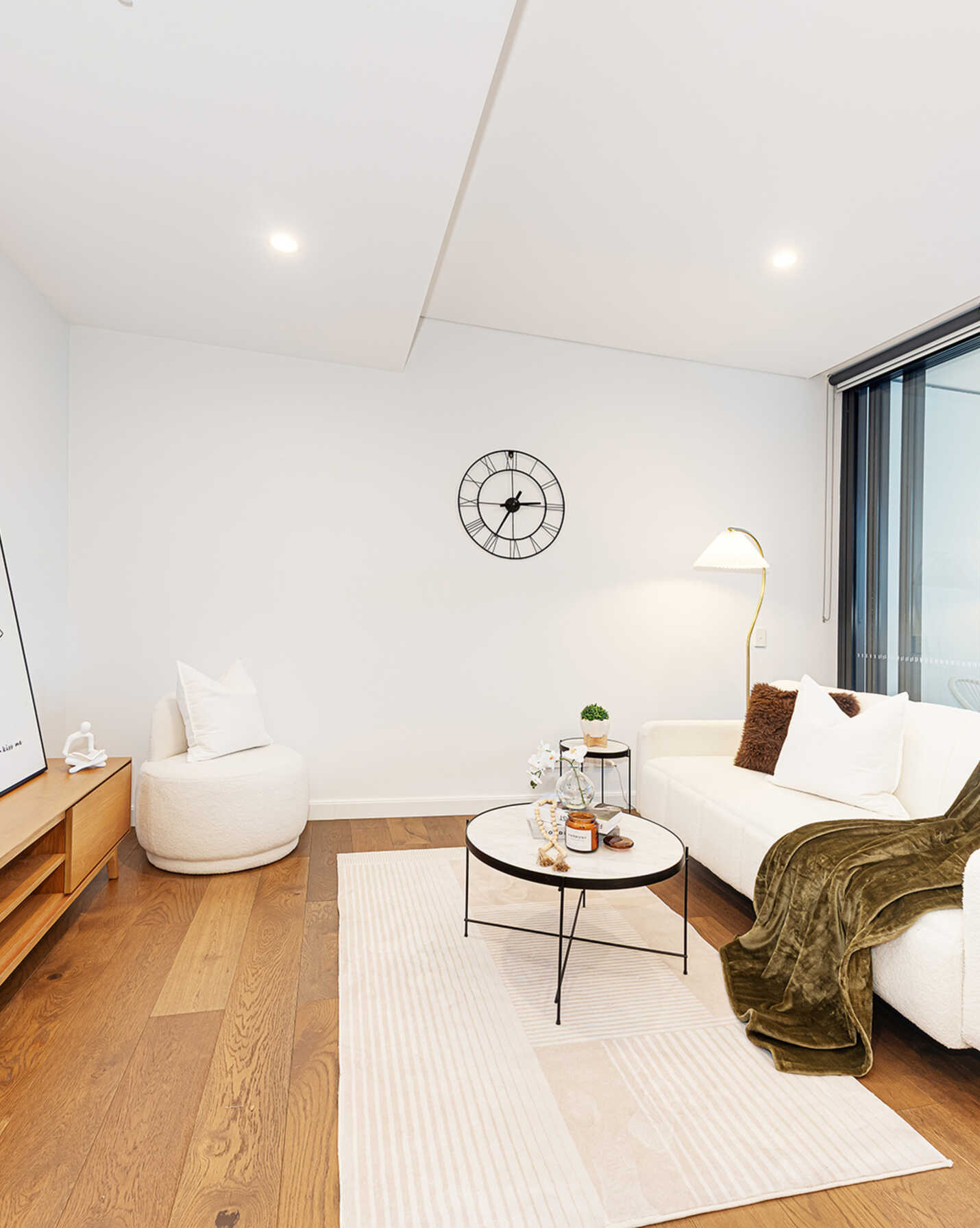 1201/229 Miller Street North Sydney, Sydney - Thumbnail 3