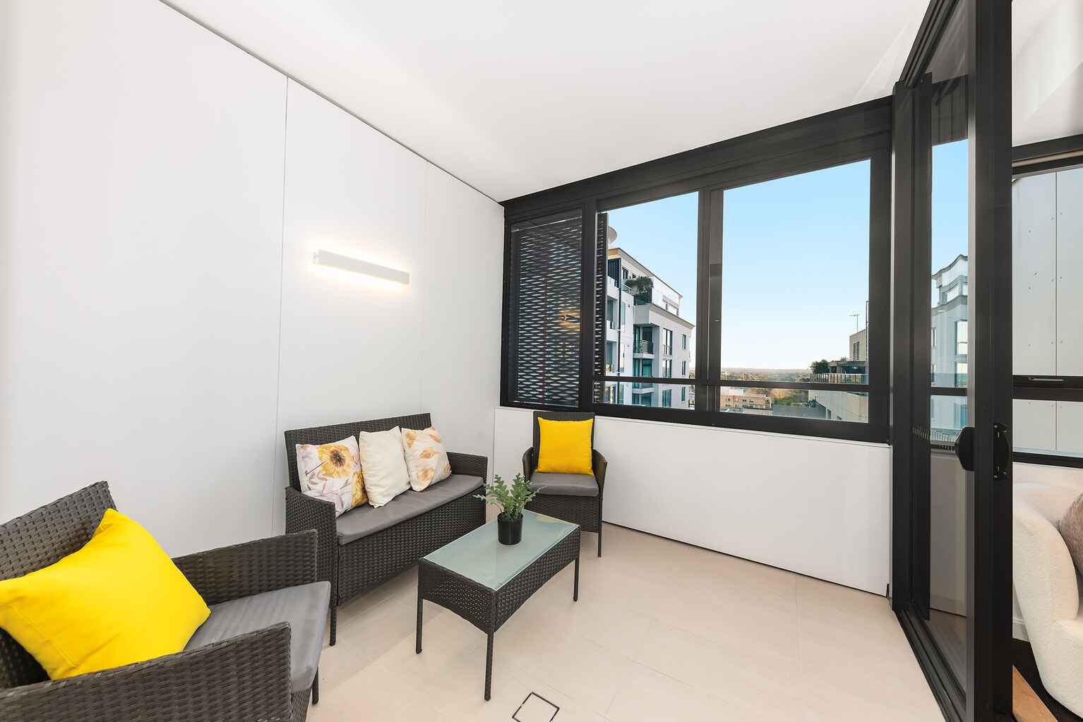 1201/229 Miller Street North Sydney