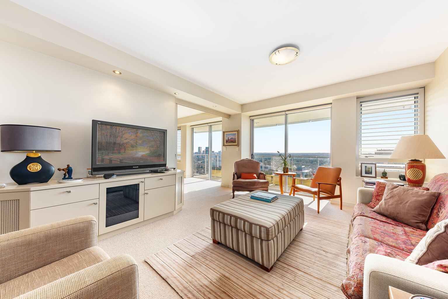 3303/79-81 Berry Street North Sydney
