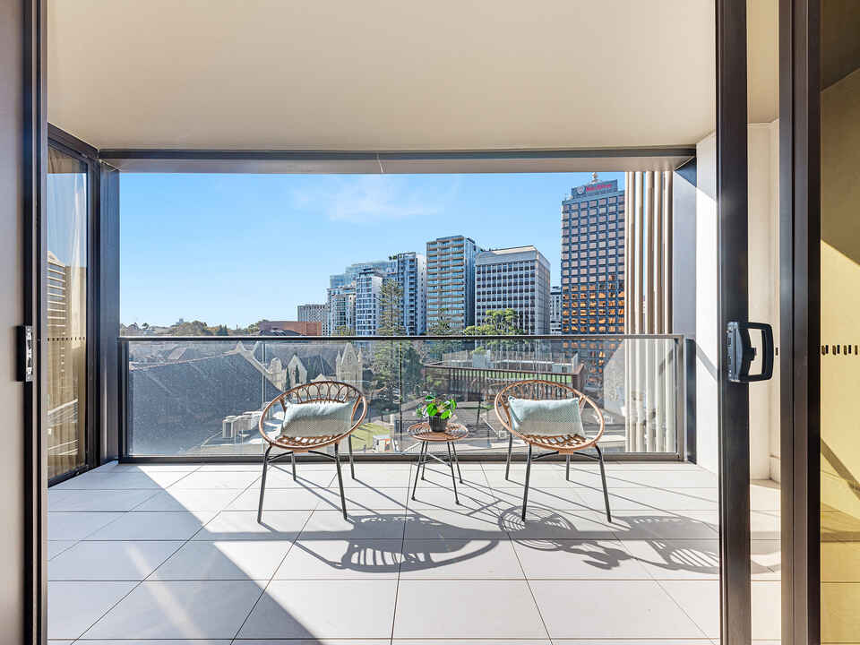 810/211 Pacific Highway North Sydney