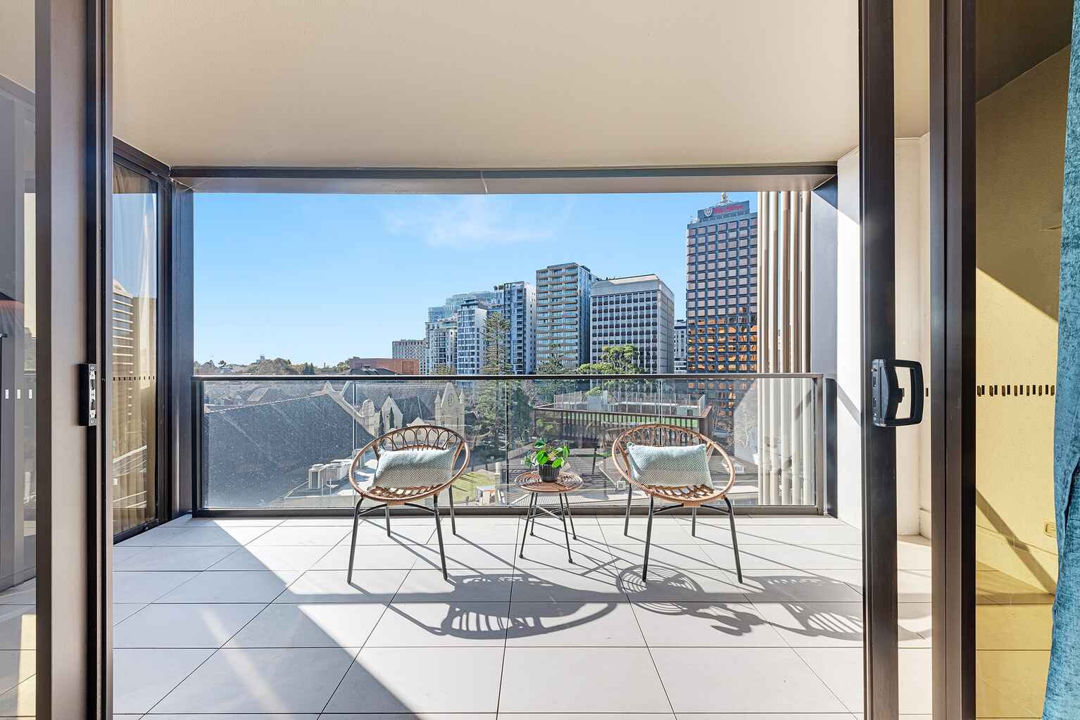 810/211 Pacific Highway North Sydney 810/211 Pacific Highway North Sydney