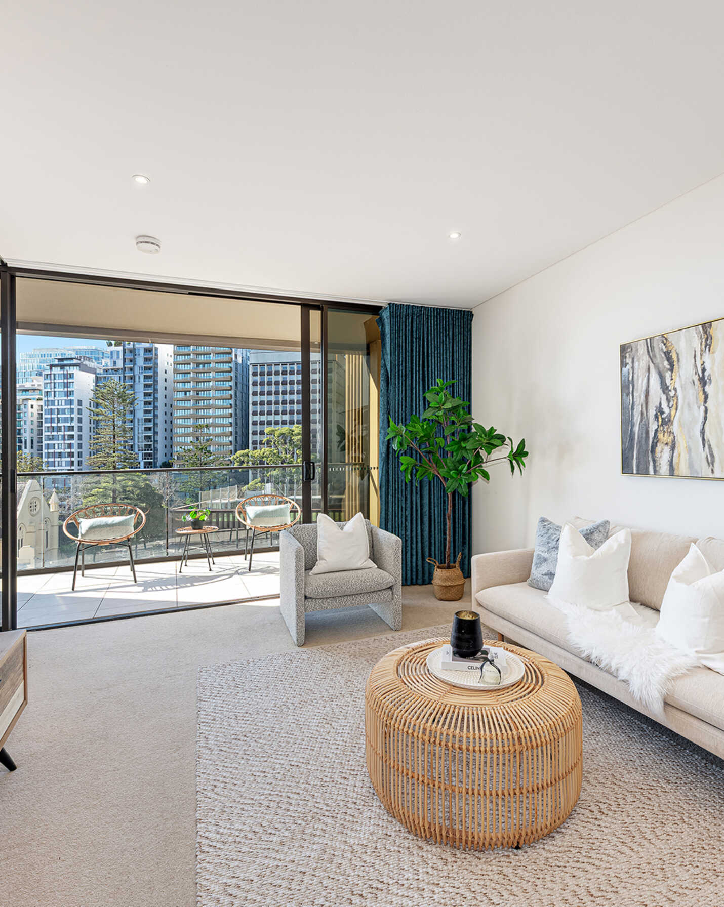 810/211 Pacific Highway North Sydney, Sydney - Thumbnail 3