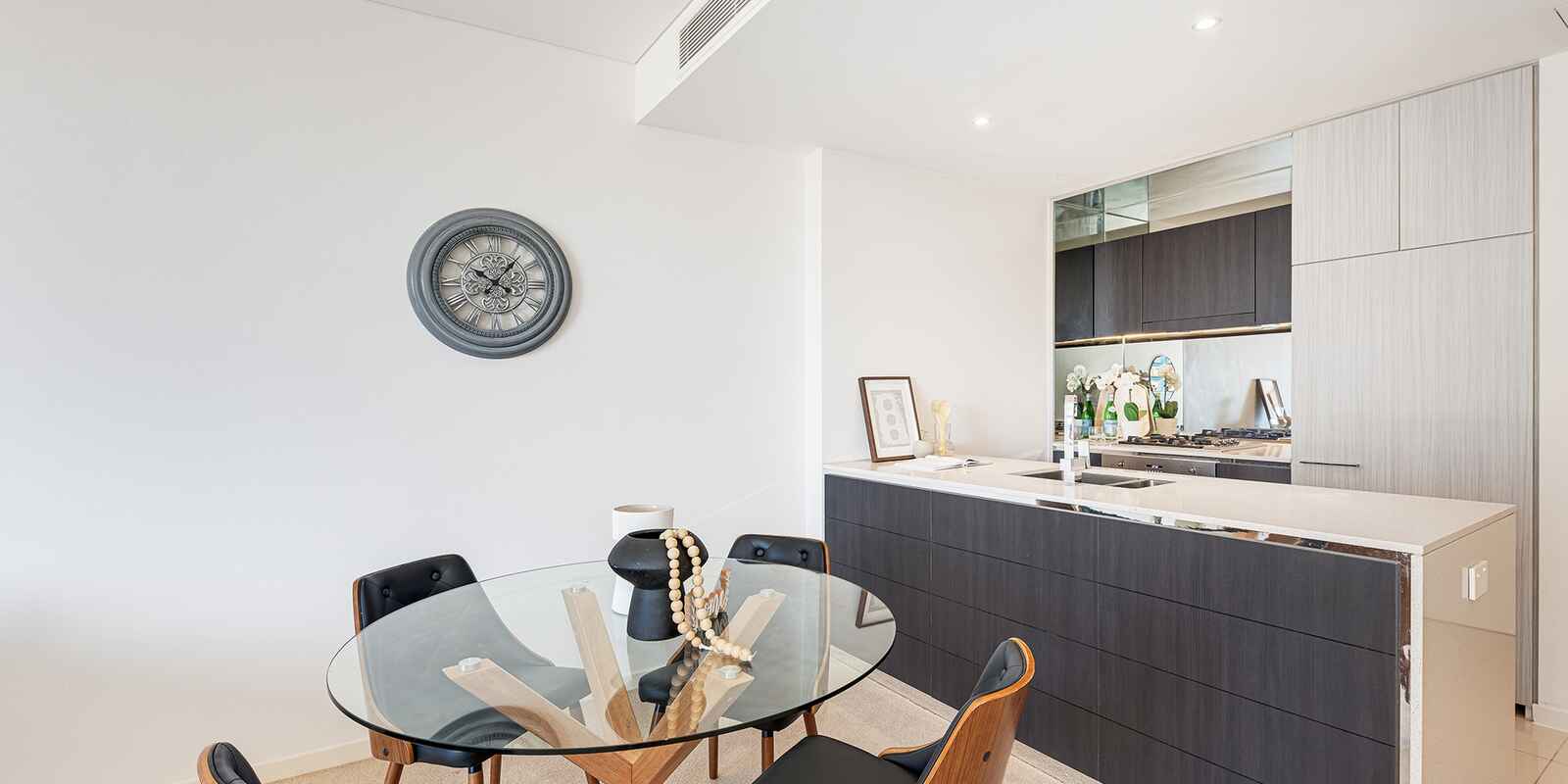 810/211 Pacific Highway North Sydney 810/211 Pacific Highway North Sydney