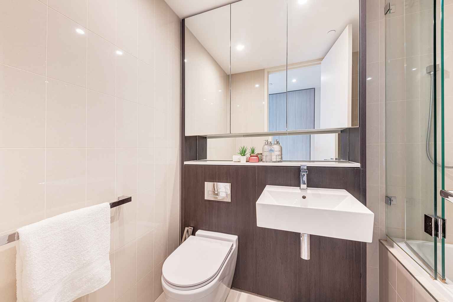 810/211 Pacific Highway North Sydney 810/211 Pacific Highway North Sydney