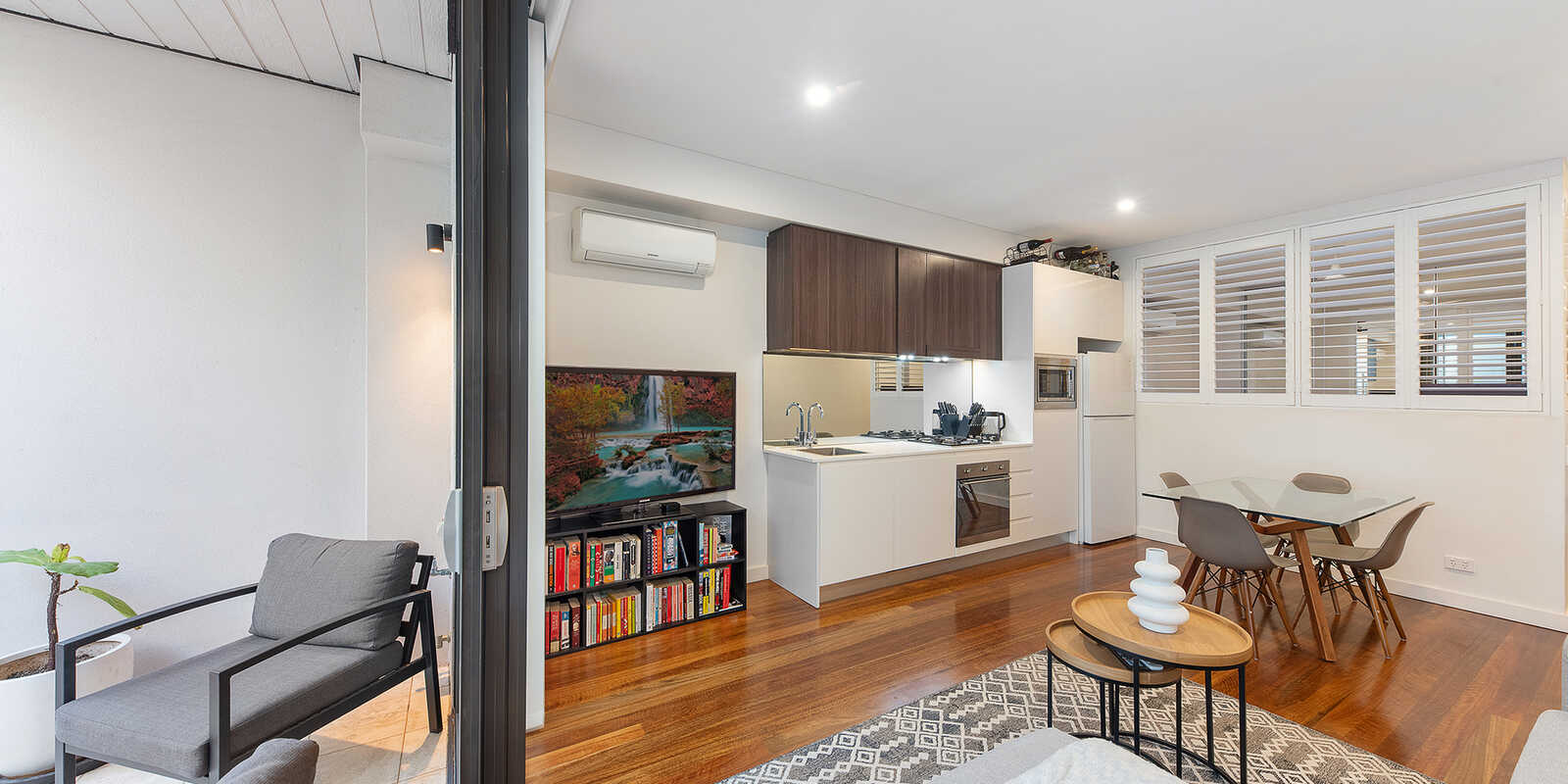 102/2 Hazelbank Place North Sydney