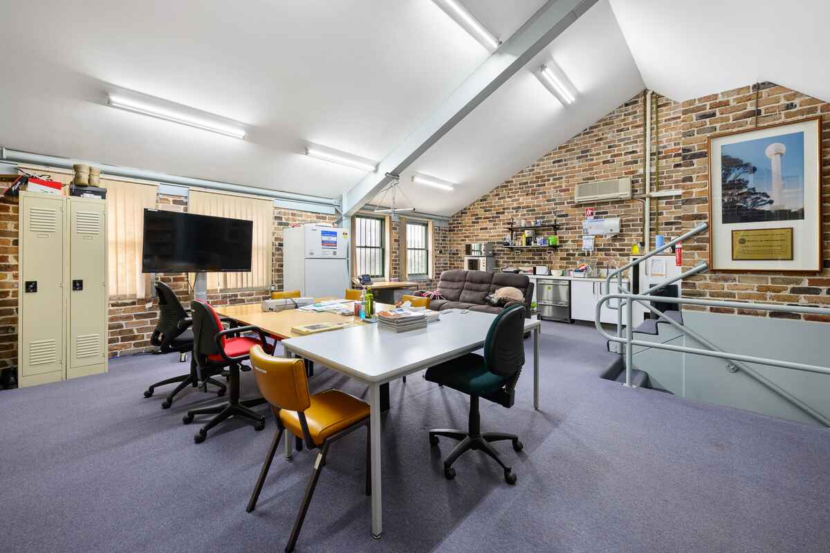 9/111 Moore Street Leichhardt