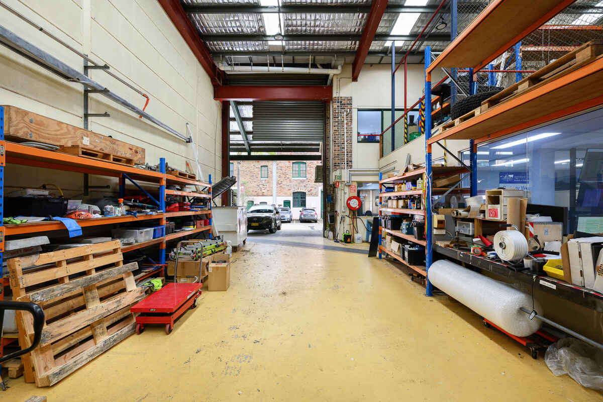 9/111 Moore Street Leichhardt