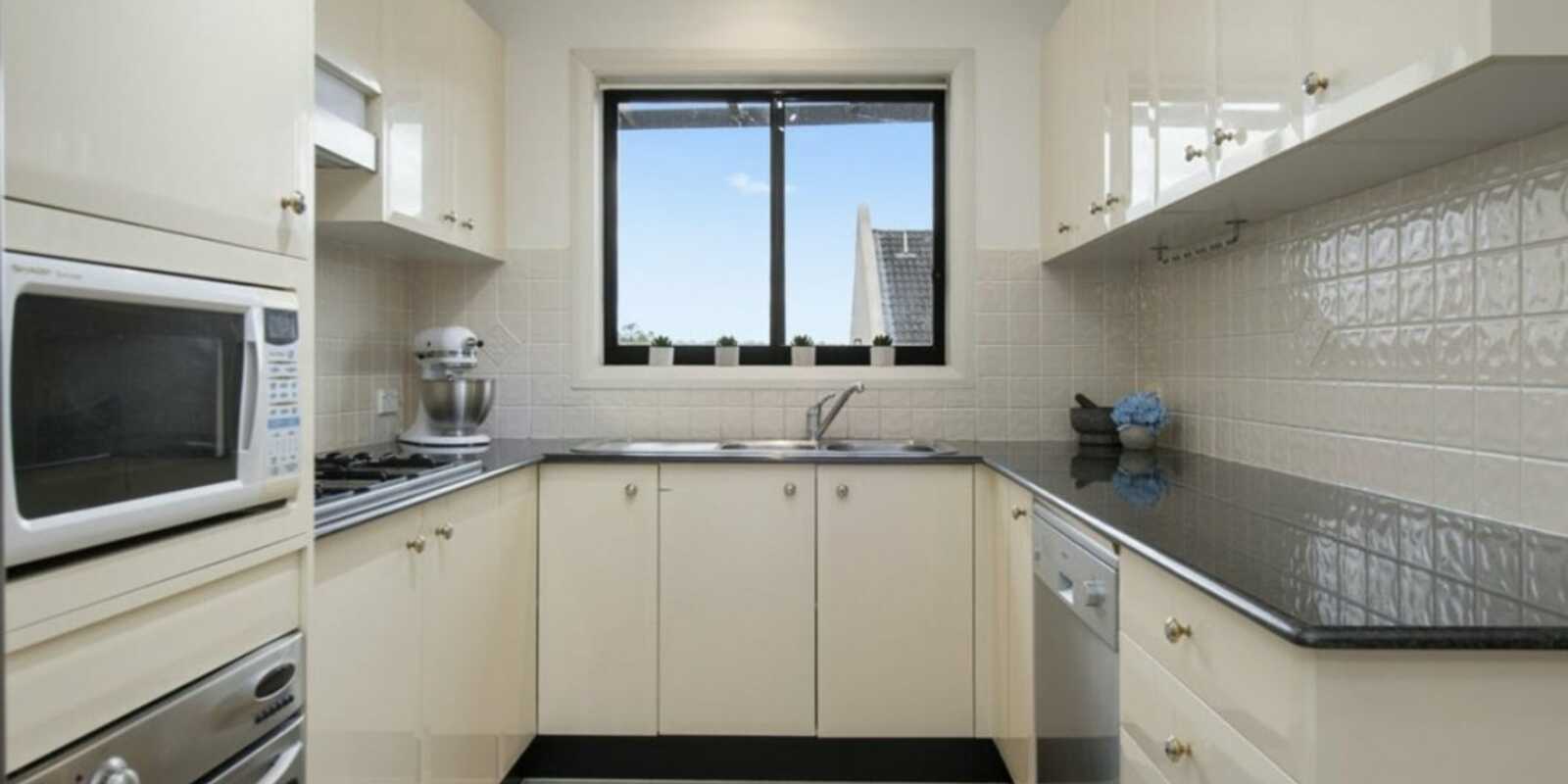 14/6 Taylors Drive Lane Cove North
