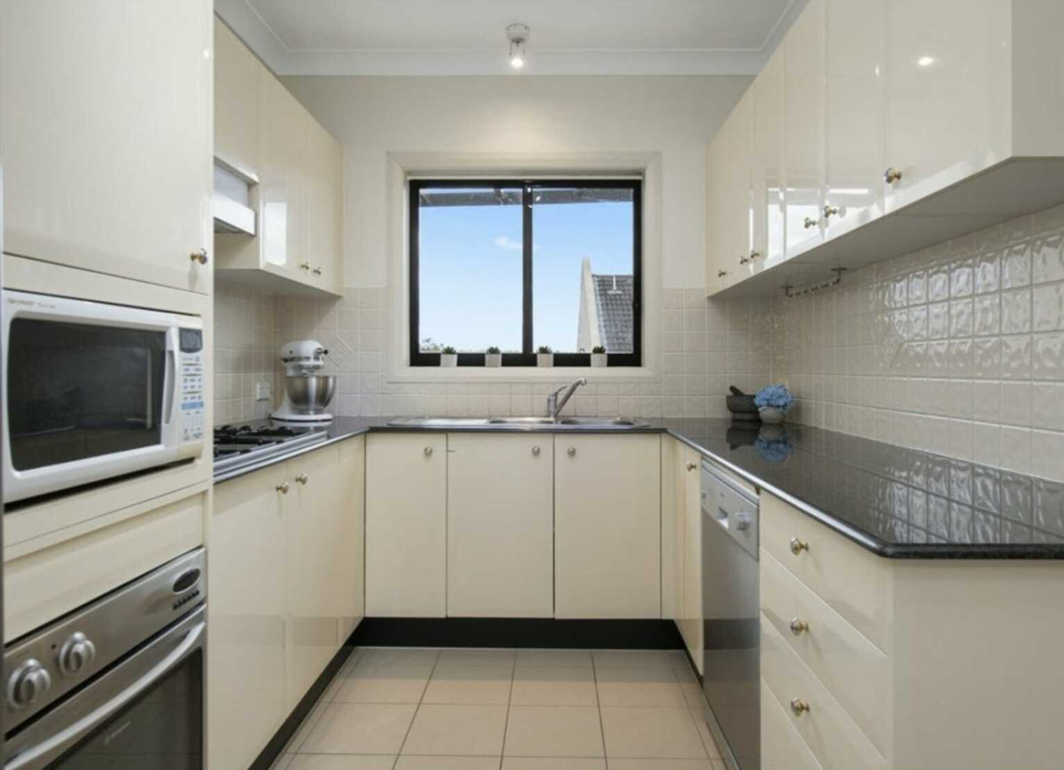 14/6 Taylors Drive Lane Cove North