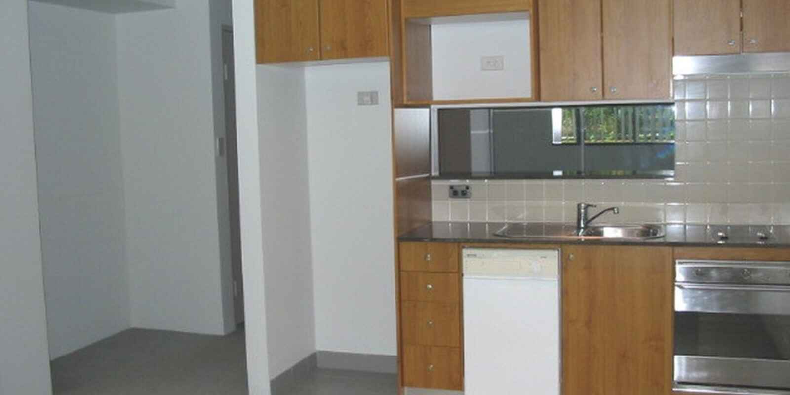 8/237 Miller Street North Sydney