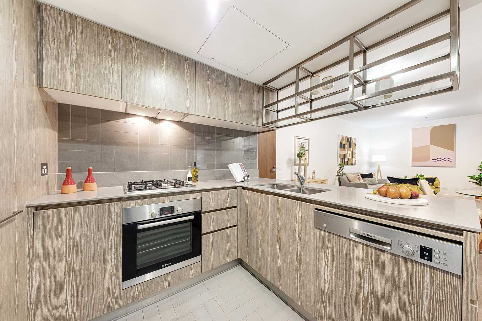 208/138 Walker Street North Sydney